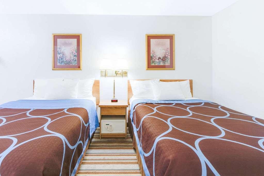 Super 8 By Wyndham Burlington Hotel Bilik gambar